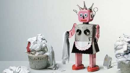 超越工业机器人，服务机器人将“唱主角”