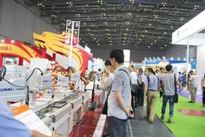 CIROS2016盛大开幕  广州数控机器人闪耀登场