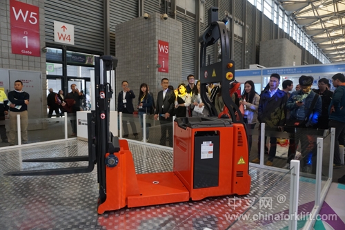 超越自我，再创辉煌——中叉网采访林德叉车（中国）有限公司的副总裁谢德安先生