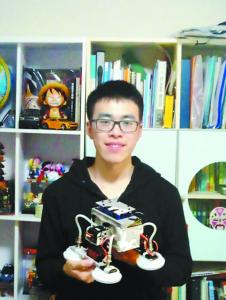 北京高中生设计机器人代替“蜘蛛人”高空作业，被赞工匠精神