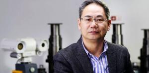  曲道奎：“机器人小镇”与“人民战争”