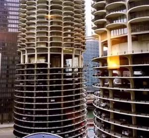 上天、入地、AGV，国内外原来有这么多创新停车场