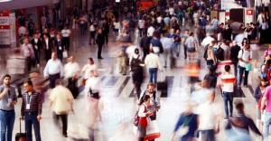 第121届广交会开幕 智能化特征明显