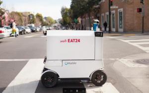 未来人类将怎样看待现在的机器人