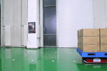 刘强东掏出王牌，AGV送货，重击物流行业！