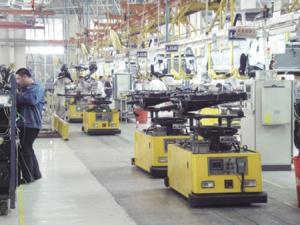 助推物流智能化转型 AGV机器人成必备“武器”