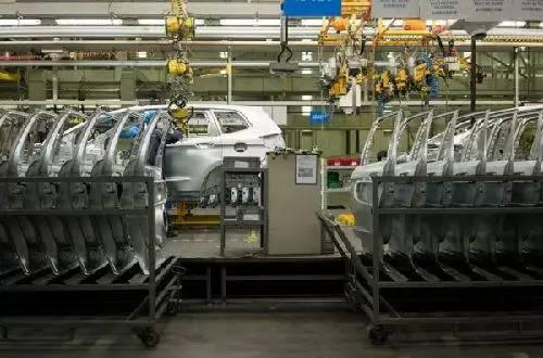 西媒：中国争当机器人市场领跑者 坐拥世界最大市场