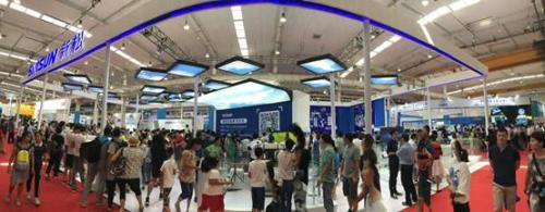 直击现场|新松携多款酷炫科技亮相世界机器人大会