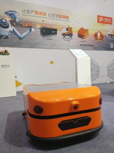 迦智科技亮相世界机器人大会 让生产更高效 让生活更便捷