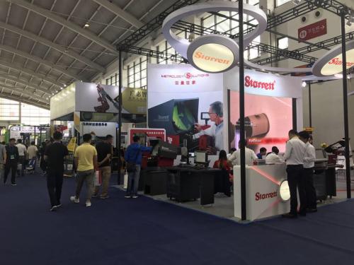 高精尖机器人齐聚一堂 首次亮相制博会