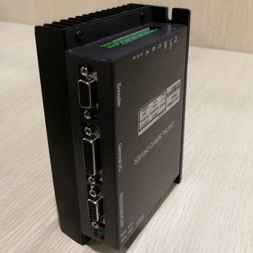 同毅IXL系列低压伺服驱动器