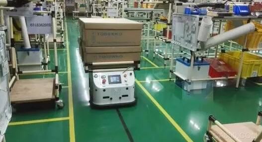 快递物流遇上好年华，工控机助力AGV提升行业效率