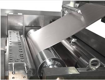 科尔摩根直驱技术(Direct Drive)提升锂电池涂布机的精度和生产效率