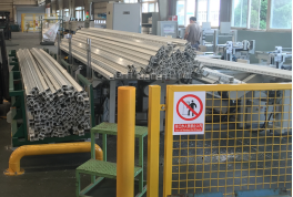 智能型材包装线