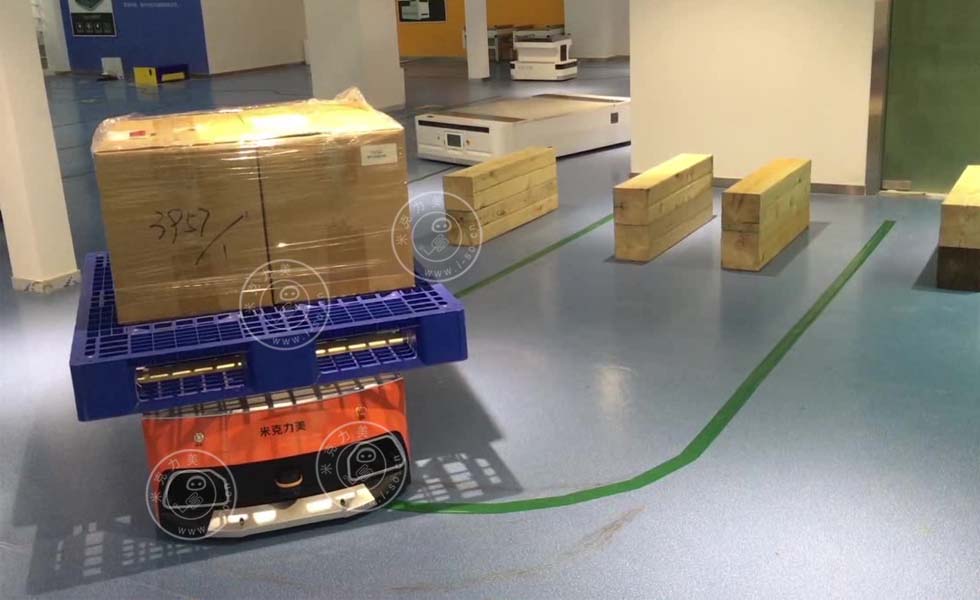 顶升AGV机器人磁导航AGV小车HY-500