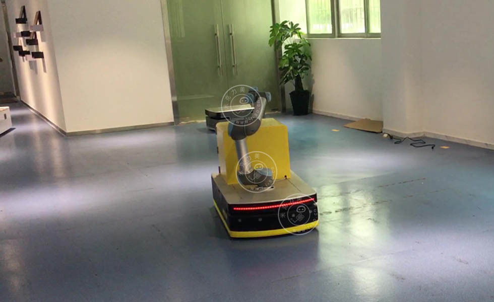 全向移动激光AGV小车MC-200无反光板激光AGV