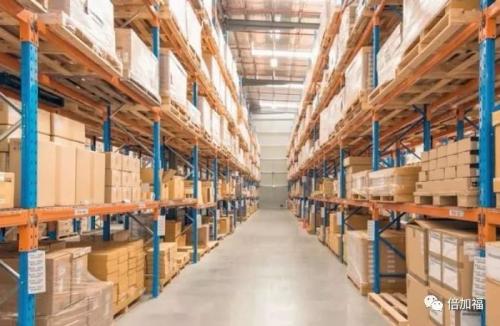 AGV自动导航小车的亲密伙伴 | 倍加福 R2000 系列助力物流提速增效