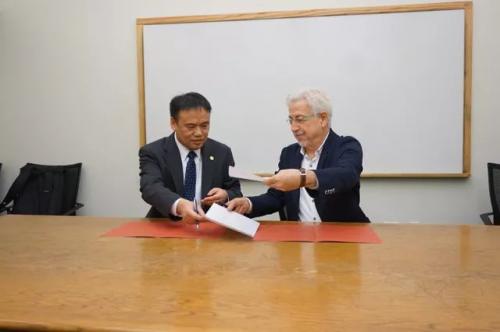 HRG与斯坦福机器人实验室签署战略合作协议