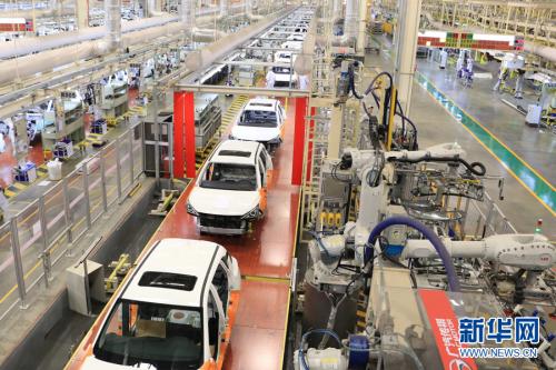 【进发新目标 书写新篇章】广汽传祺智能制造 60多秒生产一台新车