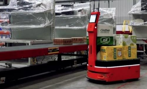 爱啃萝卜机器人助力各企业智慧仓储算好经济账