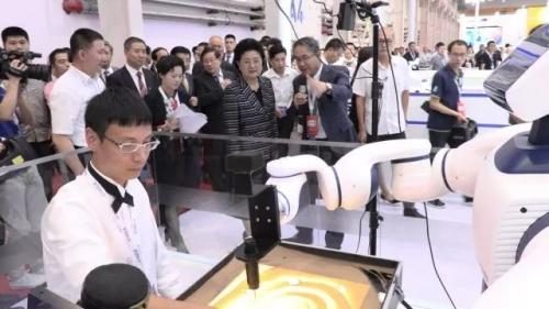 2017年新松公司十大关键词