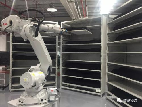 德马智能系统在服装行业中的运用