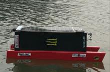 全自动太阳能无人钓鱼船