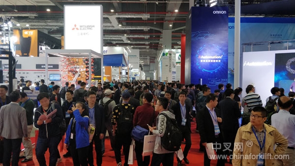 首届武汉工博会开幕在即