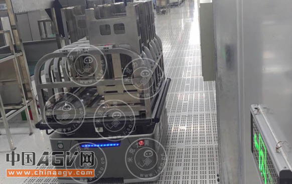 激光导航AGV哪些方面优于磁导航AGV小车？