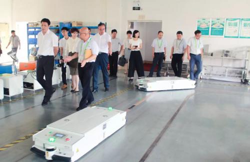 深圳市龙华区领导莅临佳顺智能参观考察