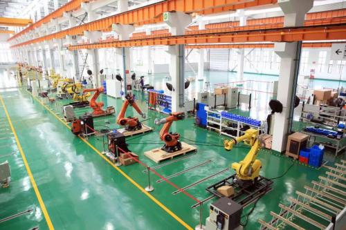 伊之密RA机器人：未来已来 果敢布局智能制造