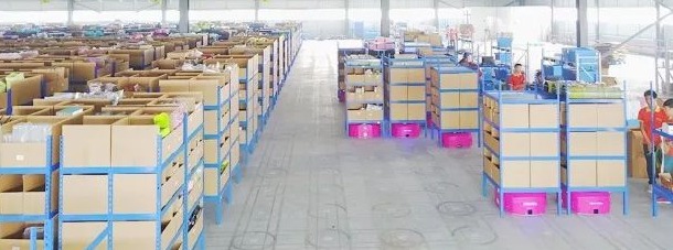 【喜讯】马路创新荣获“仓储物流行业中国十佳机器人系统集成商”奖