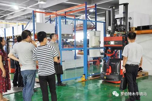 走进木牛流马 | 苏科大苏州校友会为科技相聚木牛流马