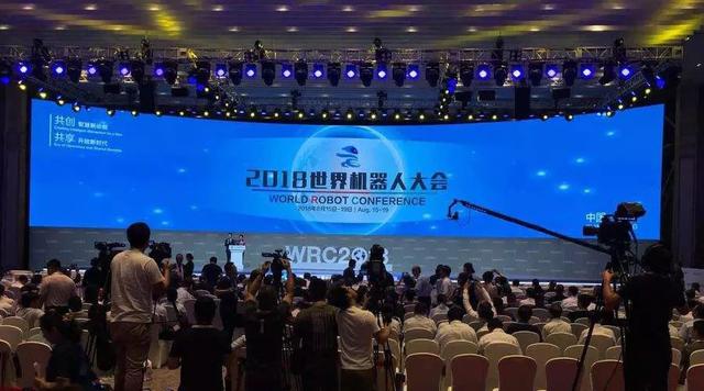 服务机器人繁荣的背后，落后的选手值得关注