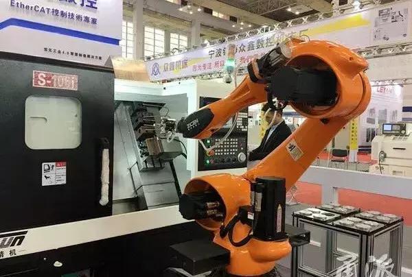 工业机器人，宁波如何玩转？