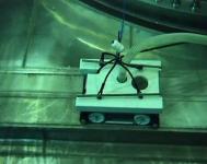 核服务 | 水下去污机器人