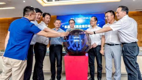 木木机器人落户临港 开启医院物流机器人新时代