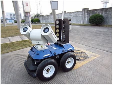 巡检机器人显身手