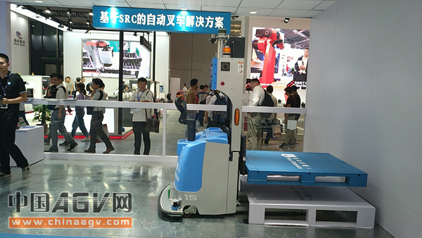 敢为人先，仙知机器人首度绽放工博会 驱动智造未来