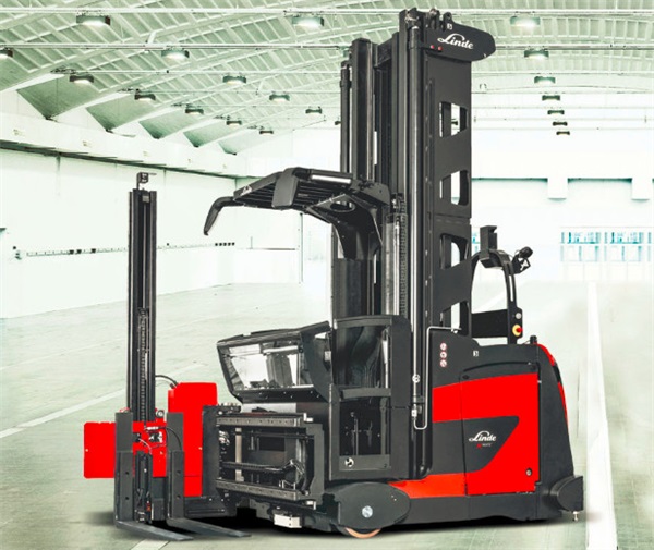  林德荣膺 “中国工业车辆创新奖”两大奖项