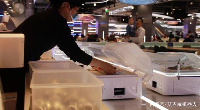 除了工业搬运，AGV还能送餐呢