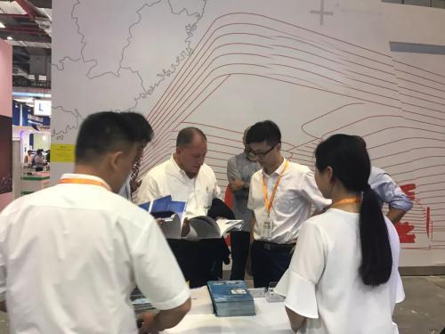 国辰机器人实力亮相工博会，领航智能发展新势力