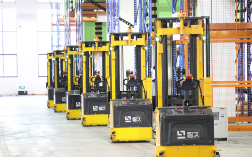 物流圈上演首场“人机大战” ，零担分拨智能化时代开启