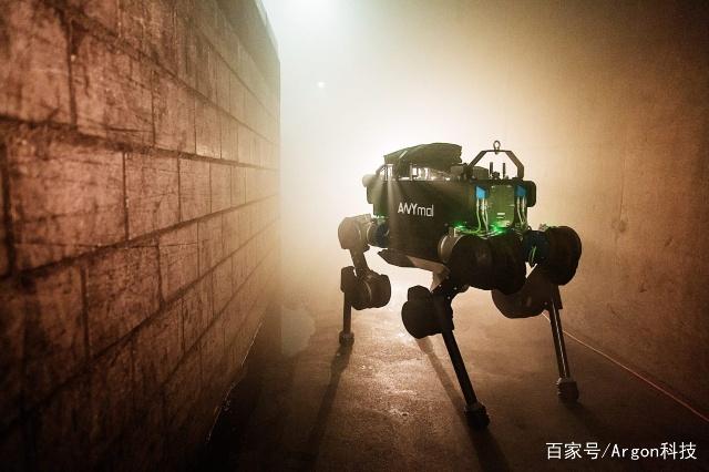 机器人能否彻底代替人类工作？ANYmal机器人开始检查下水道工作