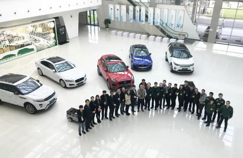 捷豹路虎携手马路创新，汽车行业规模最大的智能化AGV拣选搬运项目落地中国