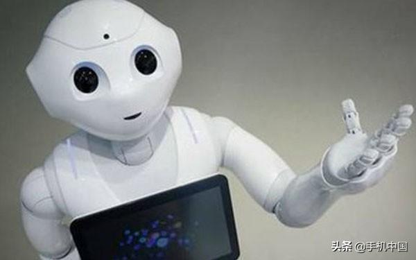 人工智能飞速发展 人类是否有一天会被机器人取代工作