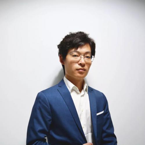 AICRobo佘元博荣获2018年度深圳机器人新锐人物奖