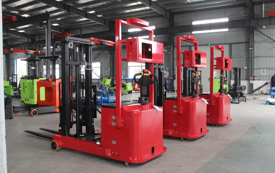 前移式叉车AGV本体