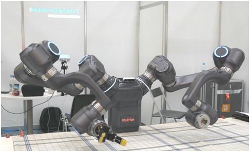 韩国开发出一款DIY机器人，生产线工人可按需自行组合