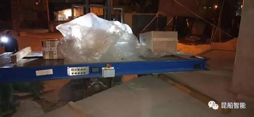 昆船智慧停车101项目首批AGV进场 